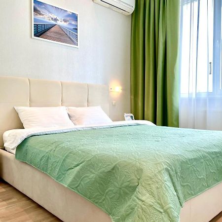 Navit Luxury Apartments With Breakfast Near The Railway Station, The City Center And The Park Kiev Buitenkant foto
